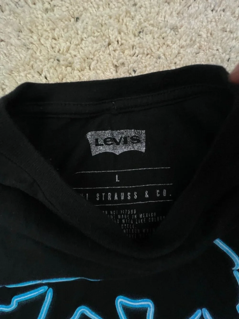 Levi's Mens Black Graphic T Shirt - Size Large Short Sleeve Bear California Logo